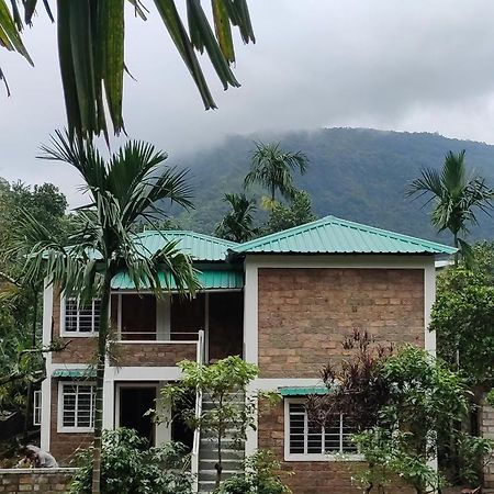 The Rustic Cottage - Homestay Cherrapunji Exterior foto
